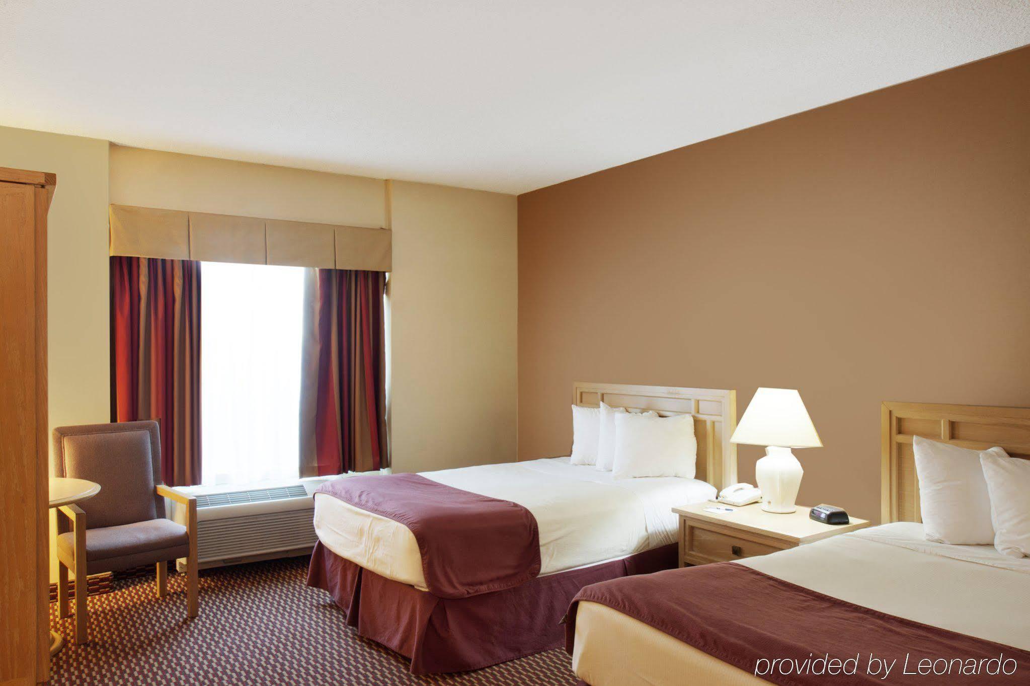 Surestay Plus Hotel By Best Western Syracuse Airport North Syracuse Exteriör bild