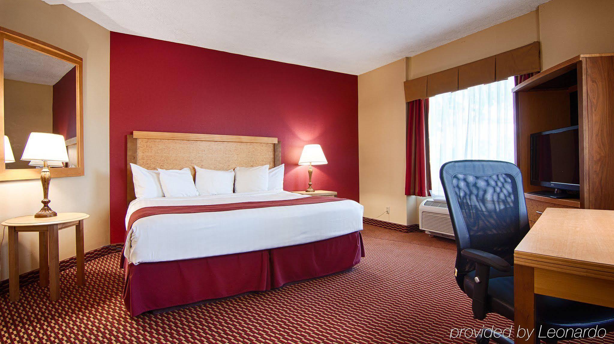 Surestay Plus Hotel By Best Western Syracuse Airport North Syracuse Exteriör bild