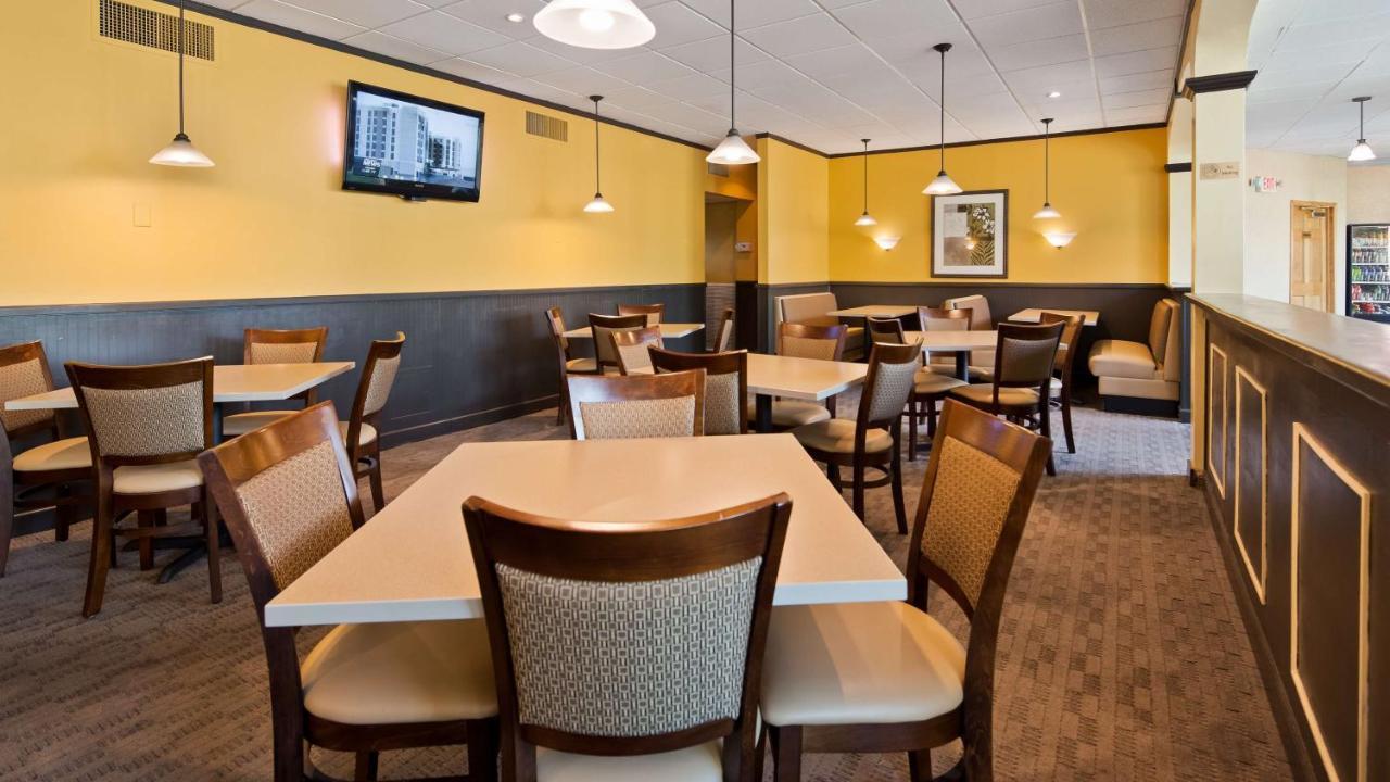 Surestay Plus Hotel By Best Western Syracuse Airport North Syracuse Exteriör bild