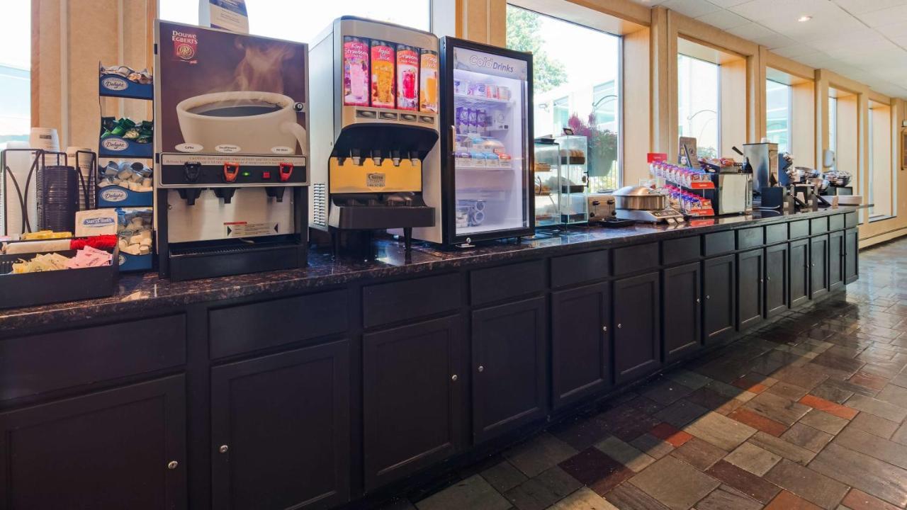Surestay Plus Hotel By Best Western Syracuse Airport North Syracuse Exteriör bild